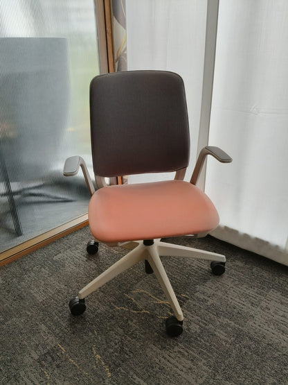 Scaun ergonomic de birou
