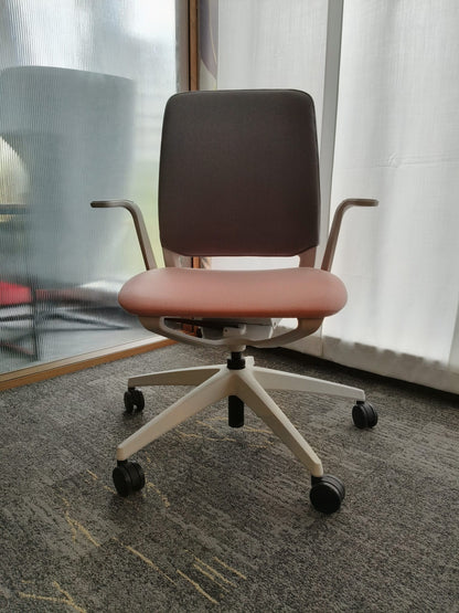 Scaun ergonomic de birou